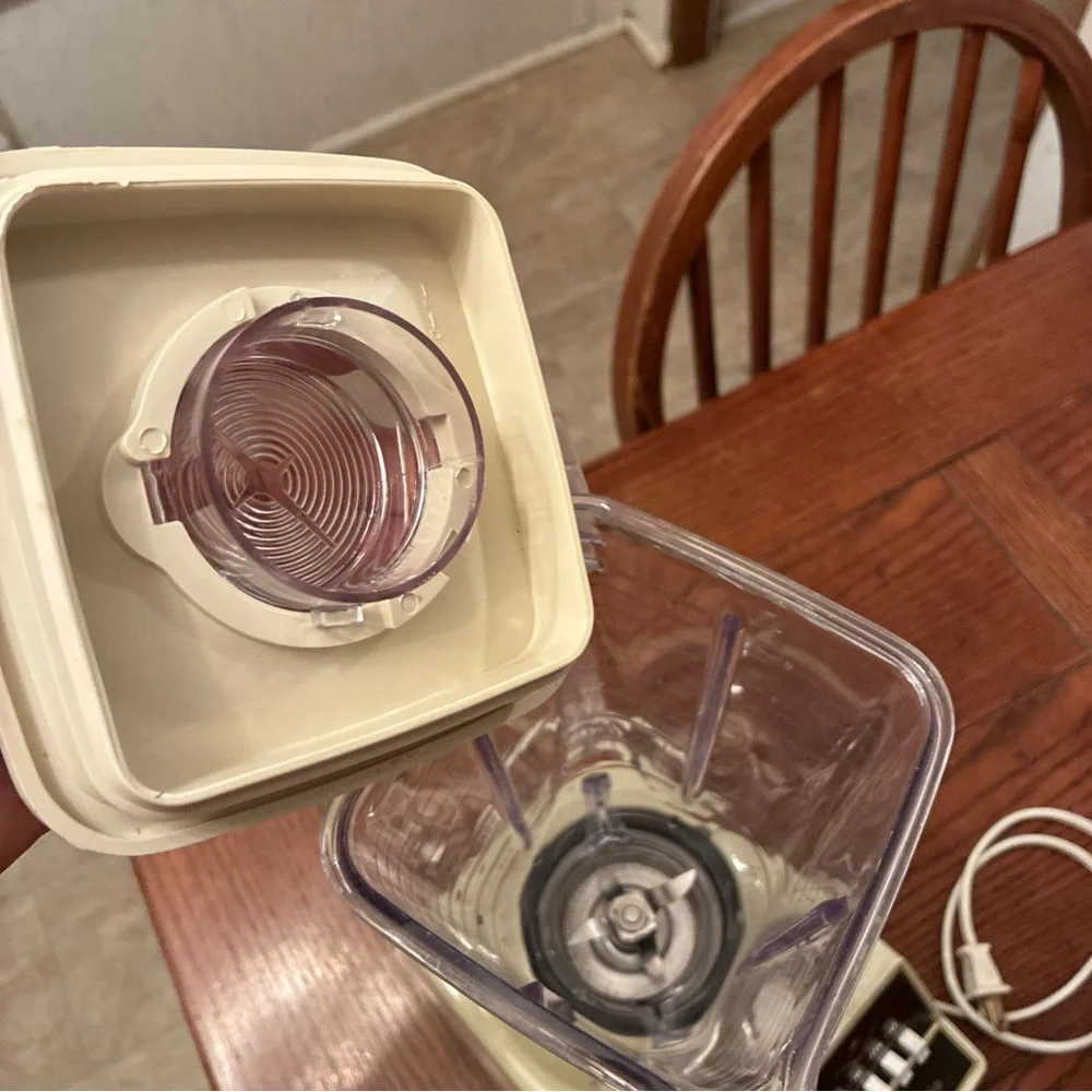 Imperial Osterizer Blender with Clear Pitcher Pulse Matic 10 Vintage